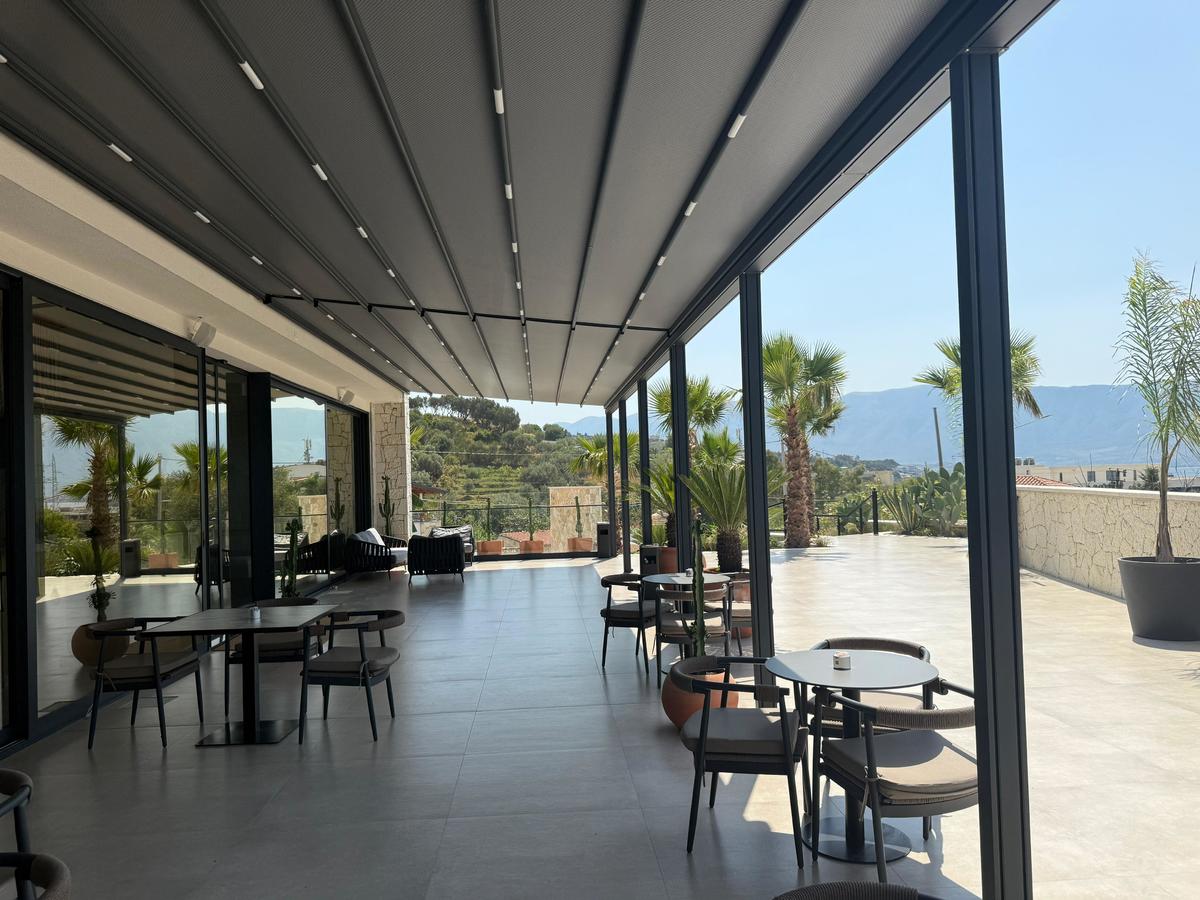 Coral Boutique  Hotel — Radhimë, Vlore