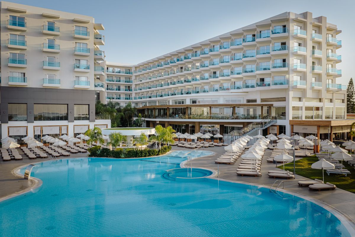 Nissiblu Beach Resort