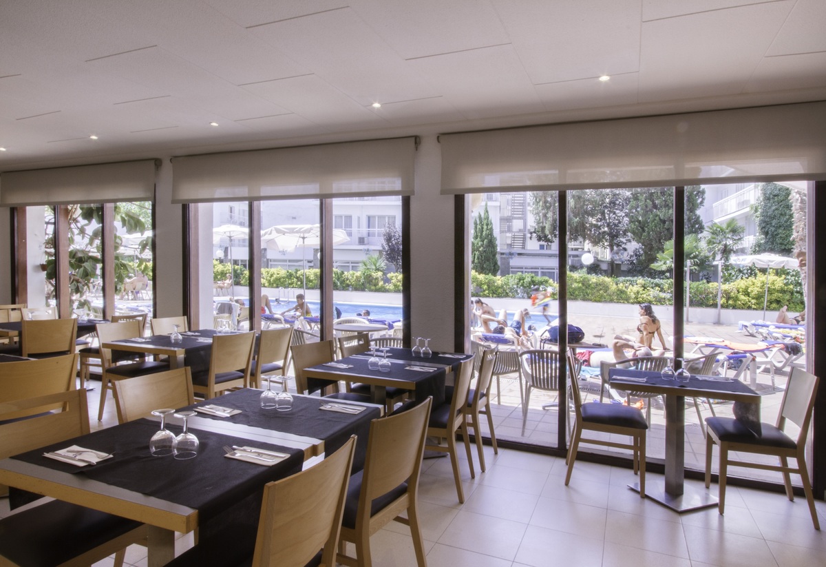 Hotel Garbi Park & AquaSplash — Lloret de Mar, Catalonia