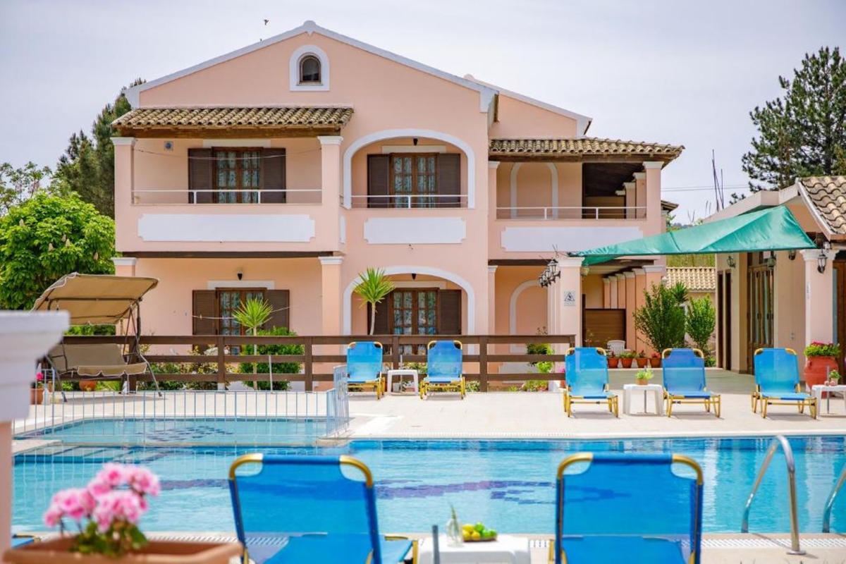 Nikos  and Dimitris Pool Apartments Sidari — Sidari, Ionian Islands