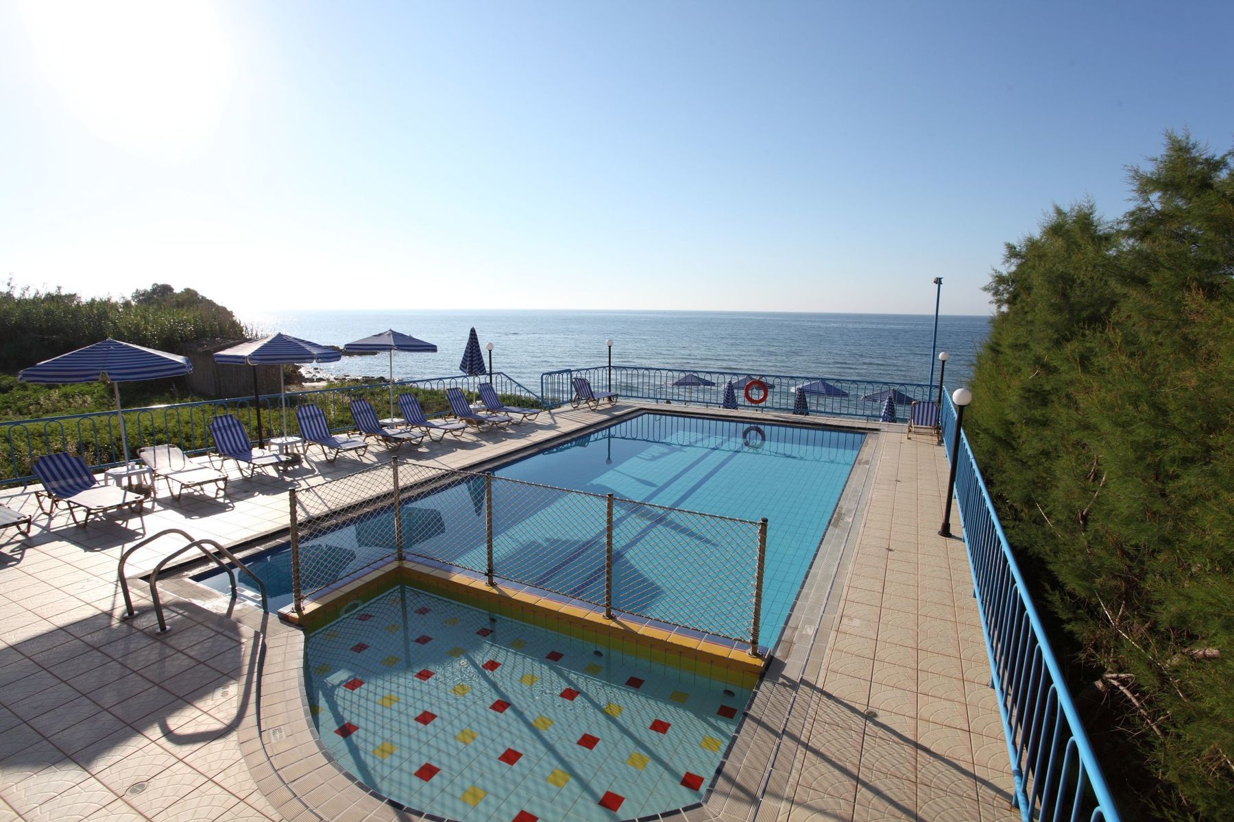 Danaos Beach Apartments
