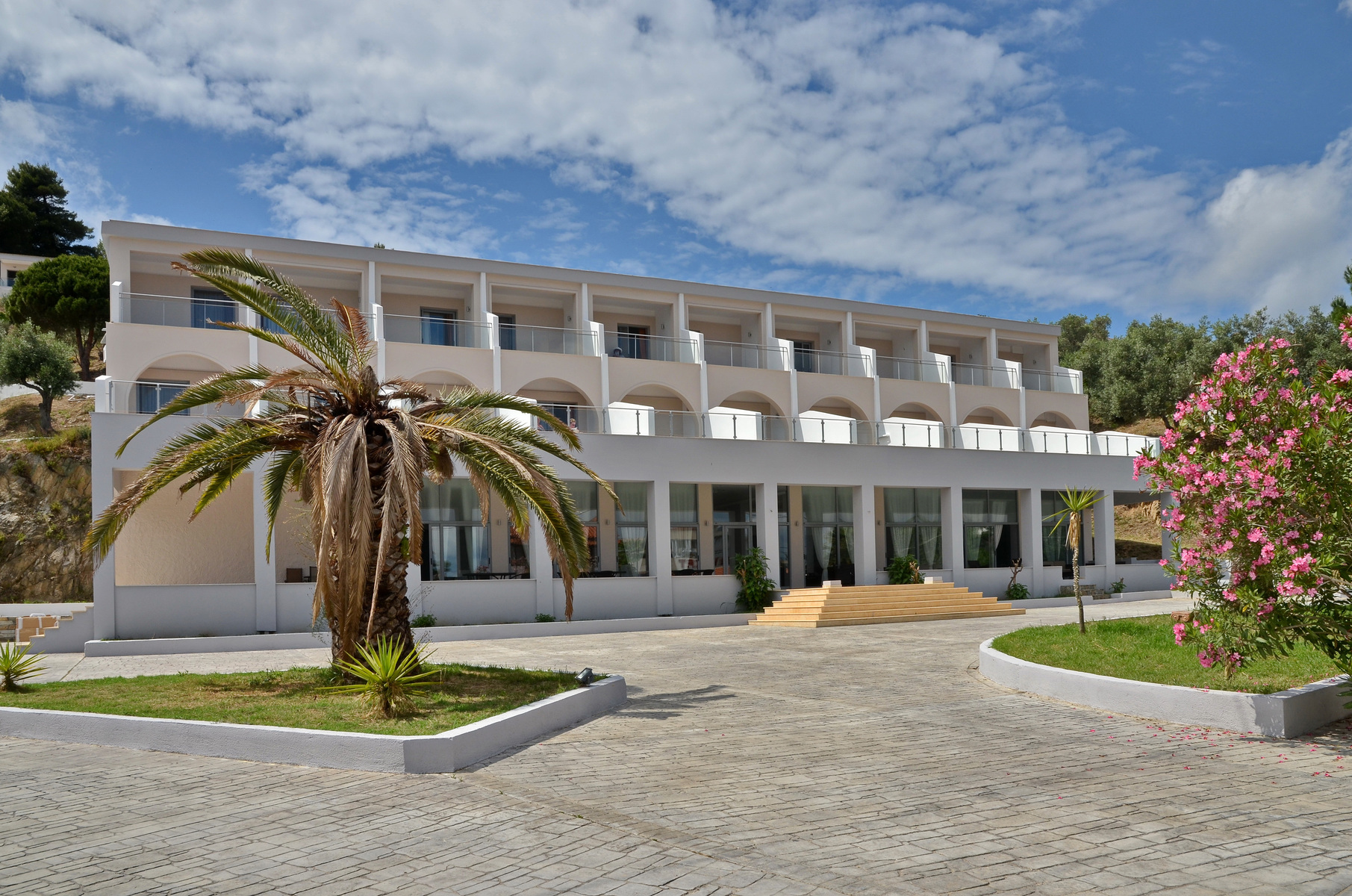 Belvedere Hotel Skiathos — Achladias, Thessaly