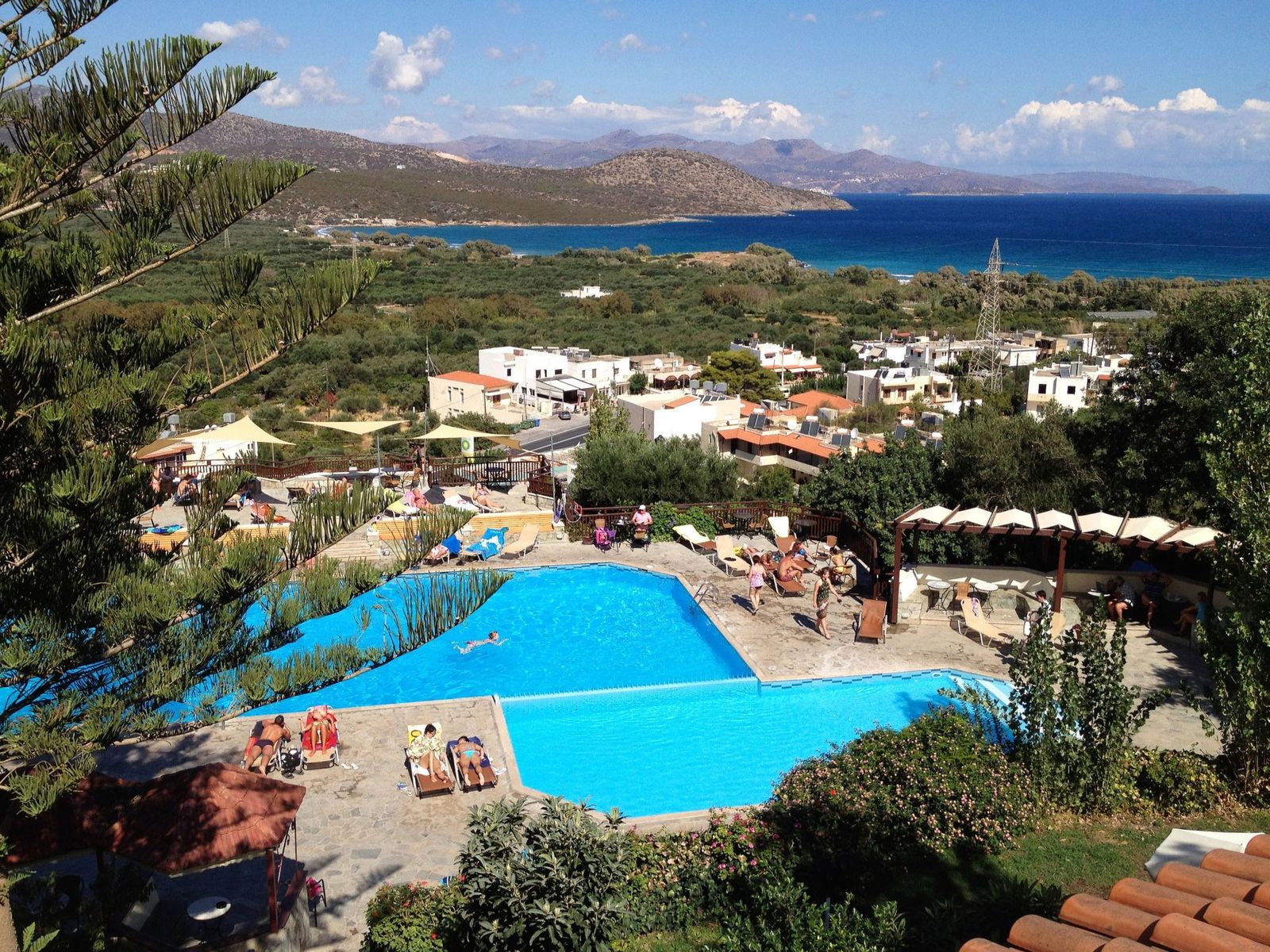 Elpida Village — Istro