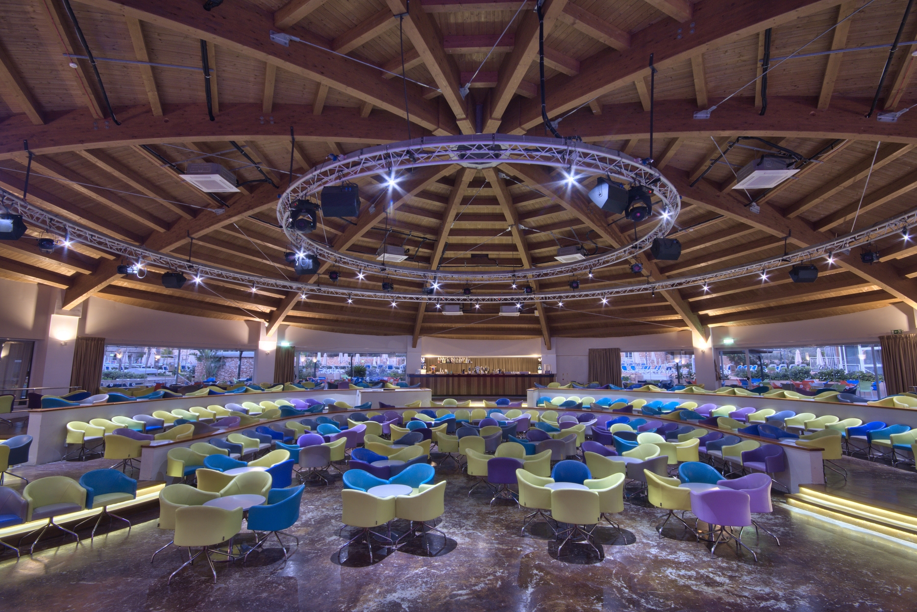 db Seabank Resort + Spa — Mellieha, wyspa Malta