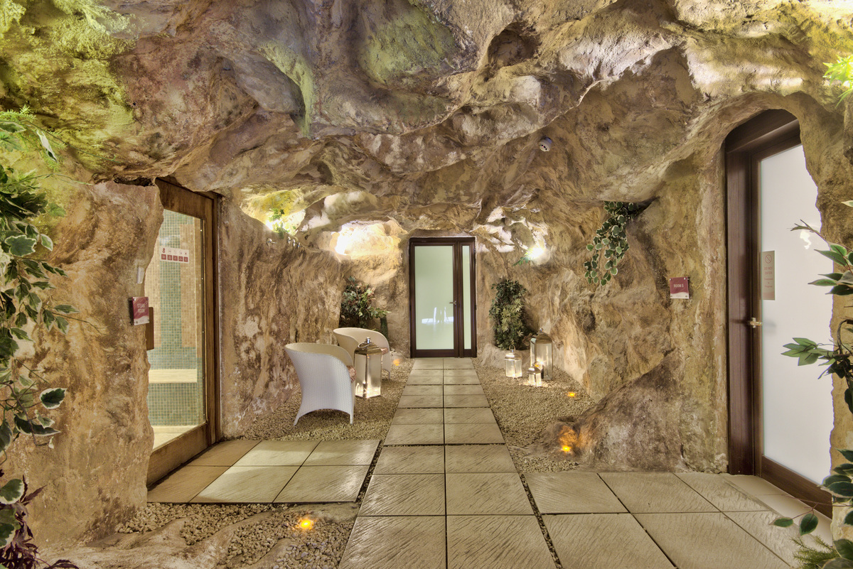 db Seabank Resort + Spa — Mellieha, Malta Island