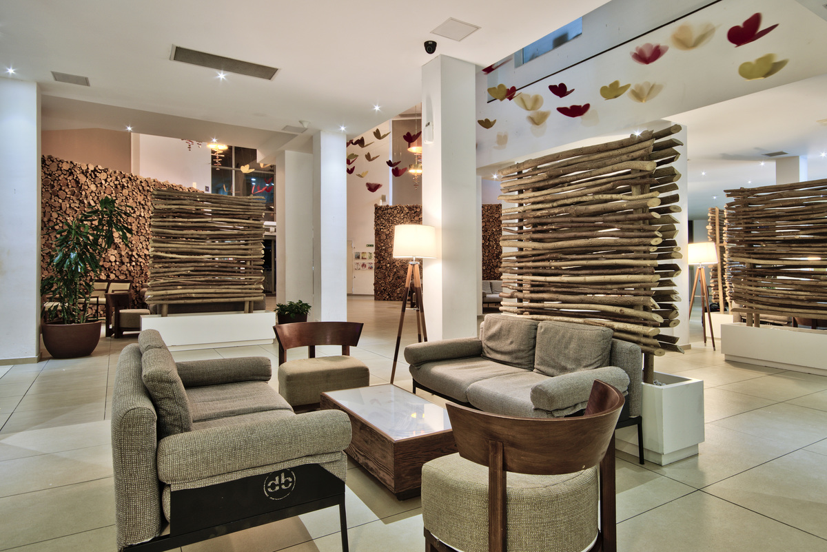 db Seabank Resort + Spa — Mellieha, Malta Island