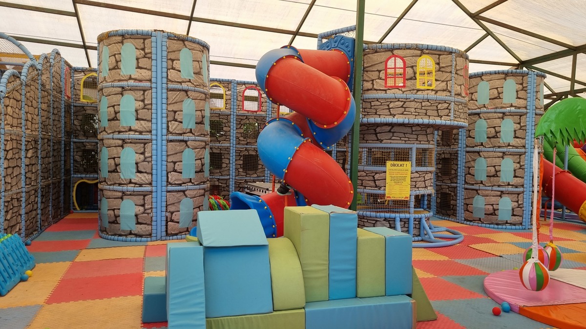 J'adore Deluxe Hotel & Spa Ultra All Inclusive — Side