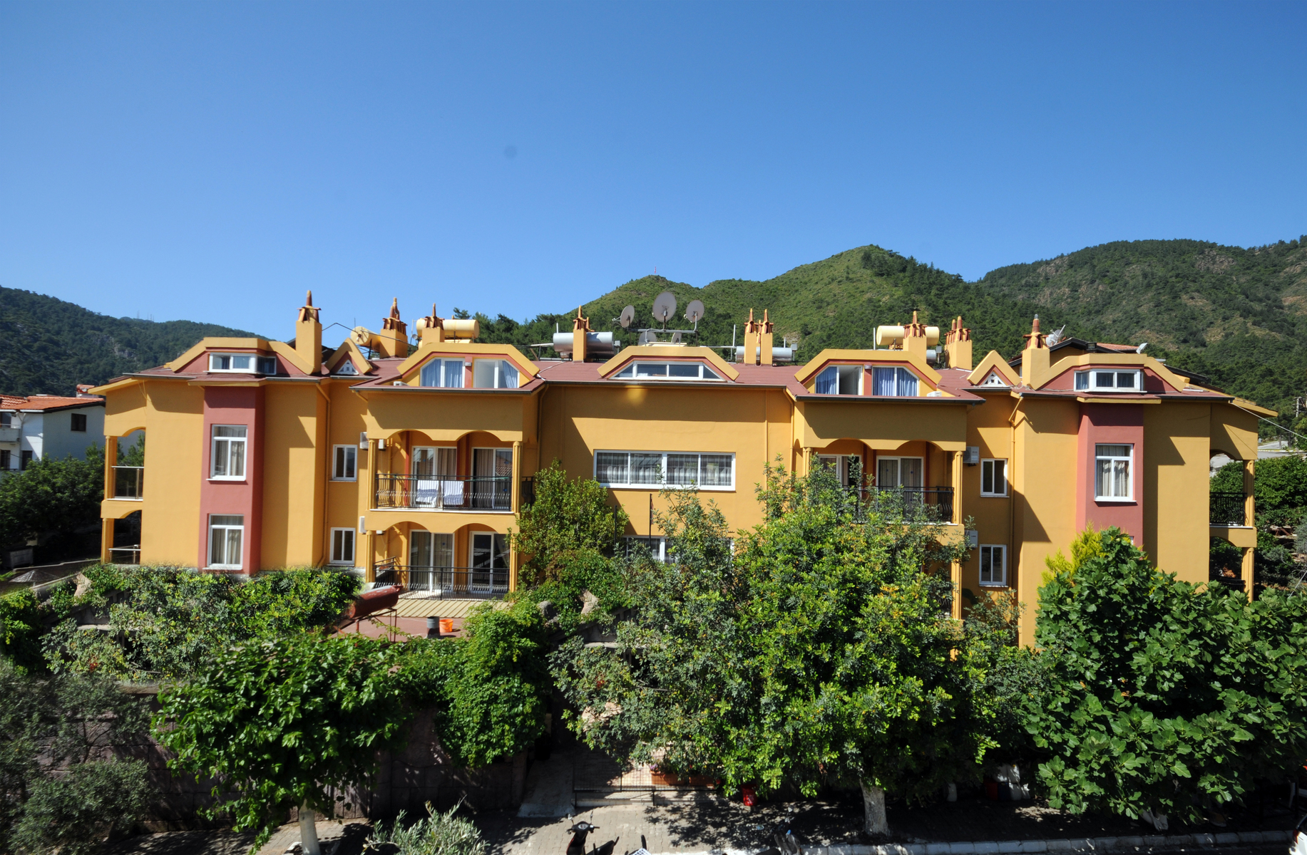 Kleopatra Apart — İçmeler, Mugla
