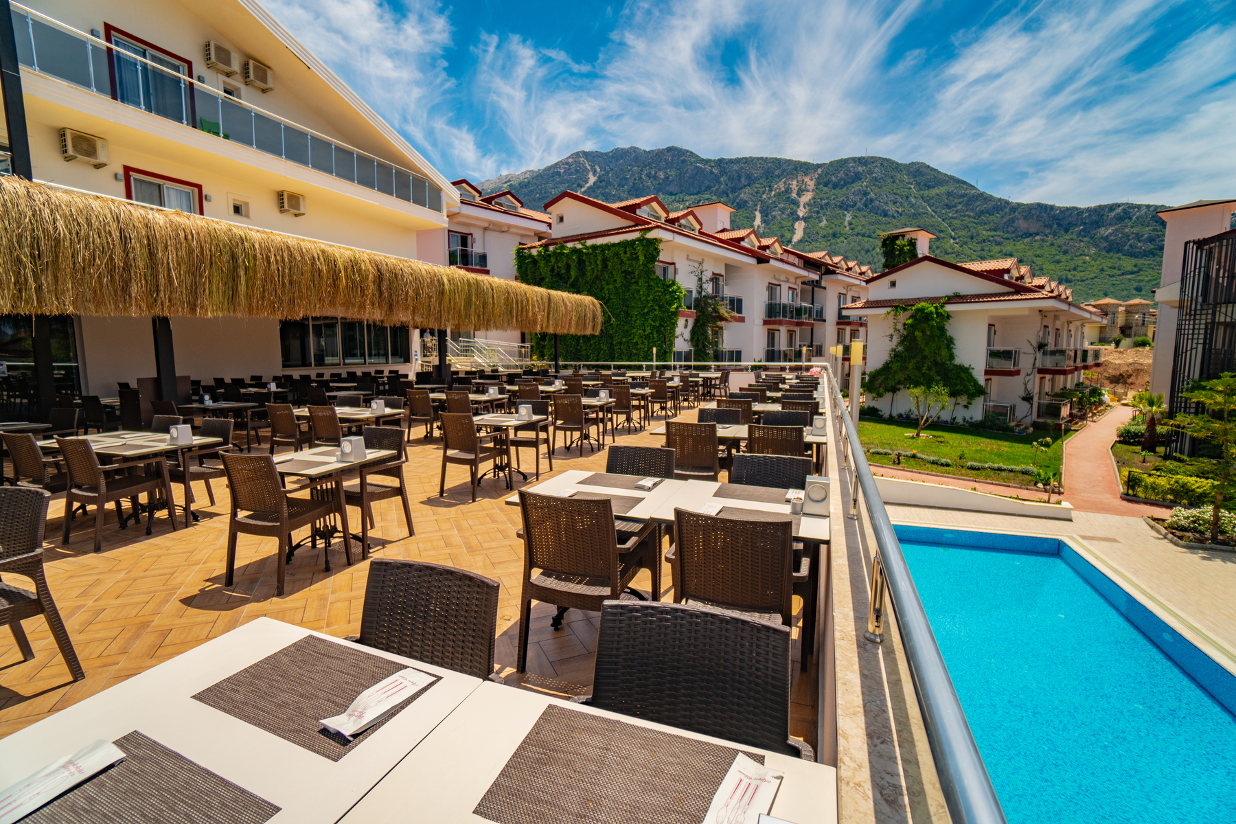 Sunshine Holiday Resort — Ölüdeniz, Mugla